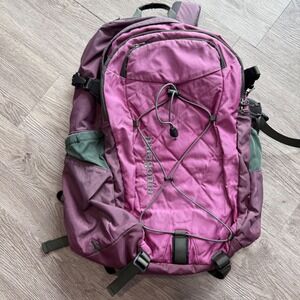 Patagonia cascada 30L Womens Purple Hiking Backpack Daypack Lightweight Bag